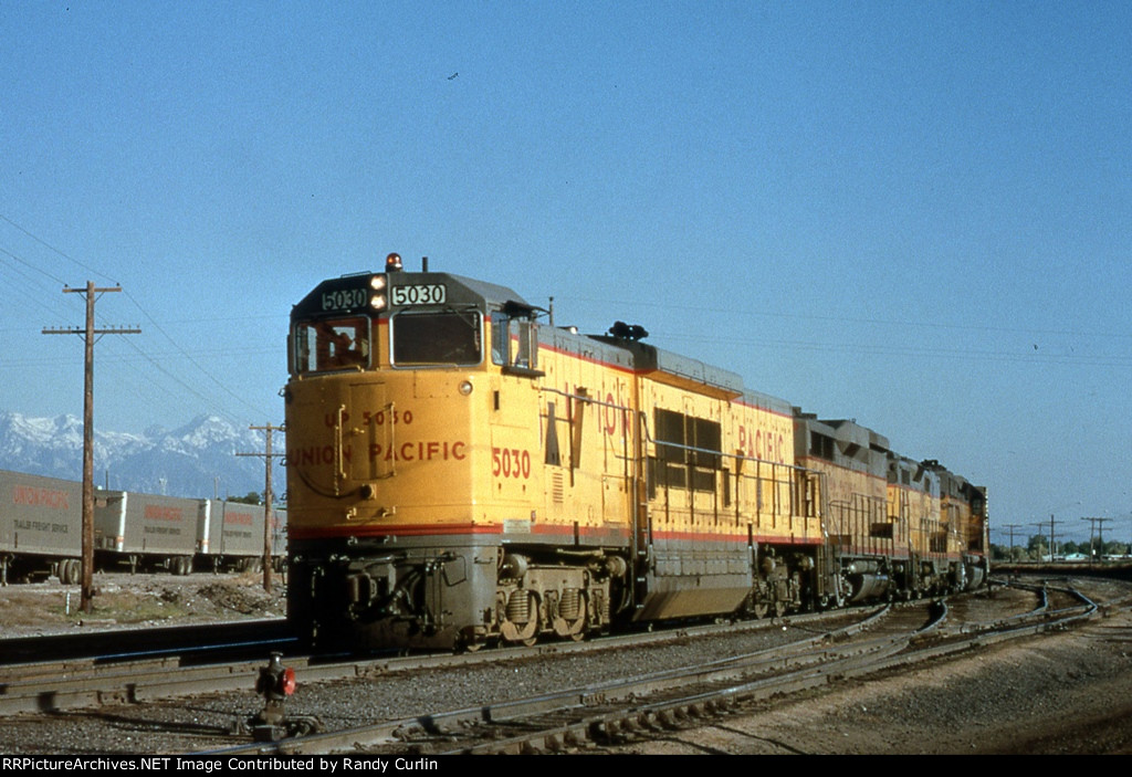 UP 5030 at North Yard